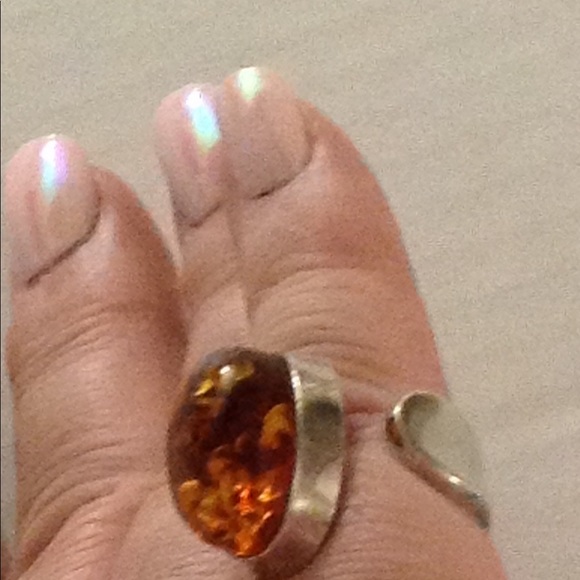 Large Amber Artisan Vintage Ring OOAK Adjustable - Picture 8 of 8
